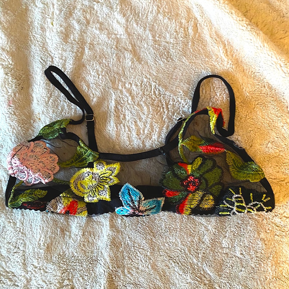Flower bralette